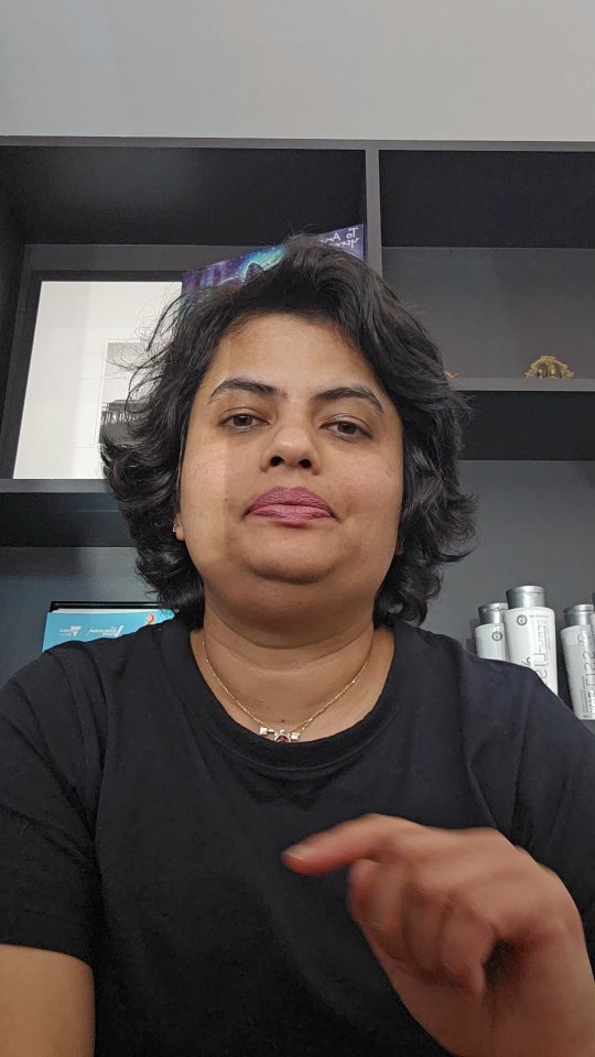 A little about myself! I am not good with editing, so here it is , the raw footage.. excuse the mistakes and pauses 😅