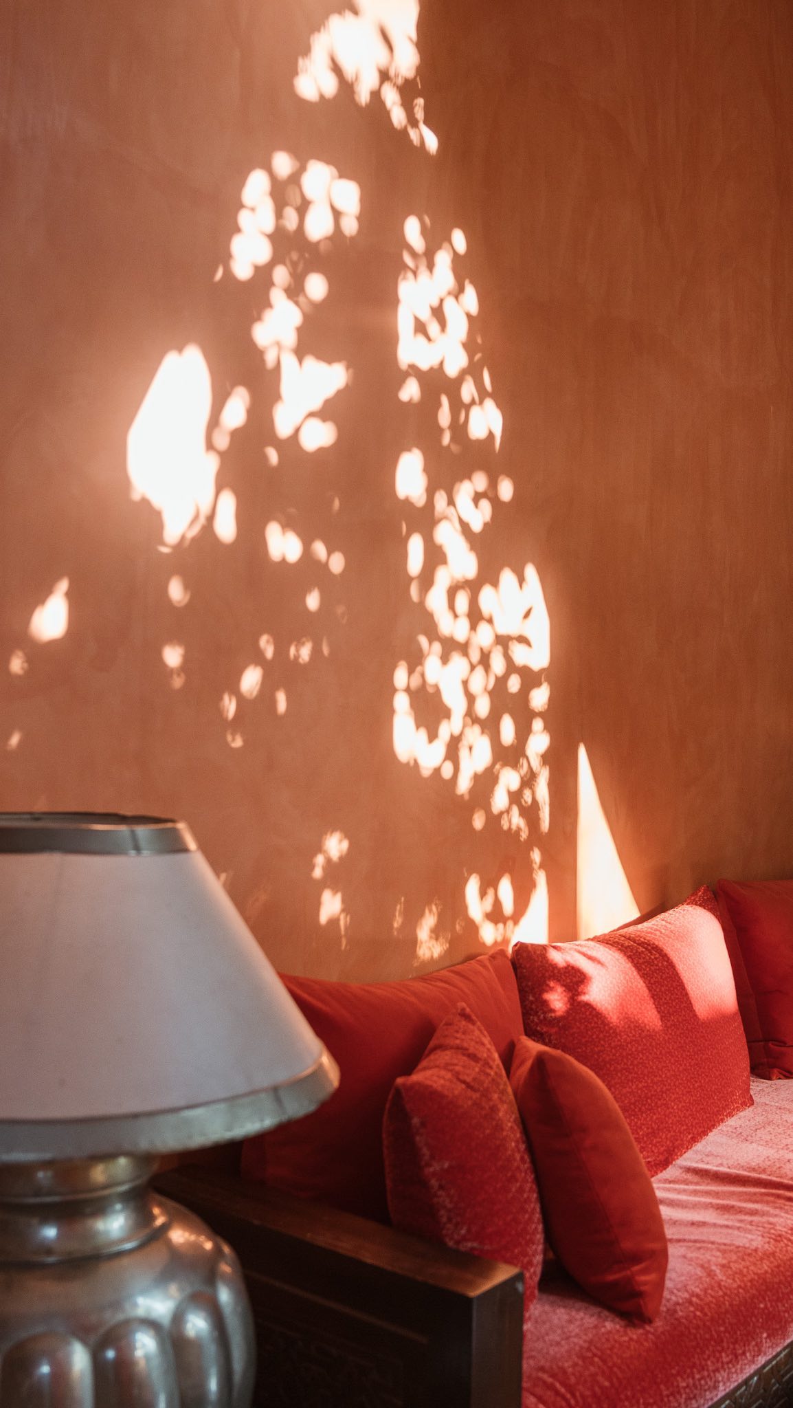 To a beautiful week ahead… ❤️✨
#minttea #moroccantea #hallwaydecor #hallwayinspo #riad #moroccanriad #riadmarrakech #riadlife #riadlovers #moroccandecor #moroccandesign #moroccanarchitecture #moroccanstyle #beautifulinteriors #visitmorocco #beautifulhotels #simplymorocco #moroccovacations #flowerlovers #fountain #visitmarrakech #bloomandgrow #beautifuldestinations #luxurytravel #luxuryhotel