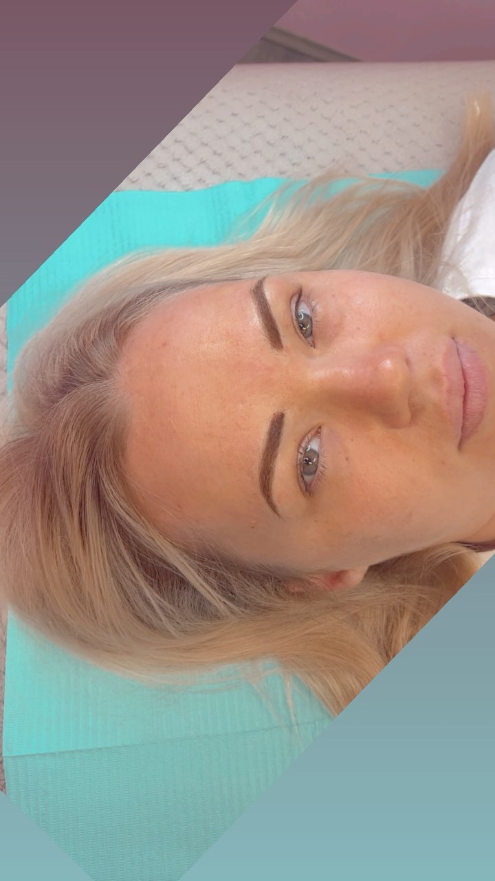 Time to start dropping the hints ladies OR make the decision to LOVE yourself this Valentine’s Day 💞
Vouchers available in any amount. DM to organise!!
.
.
.
.
.
.
.
#valentine #valentines #valentinesgift #valentinesdaygift #browsmelbourne #browshapingspecialist #browgameonpoint #browgamestrong
#combinationbrows #combinationbrow #combinationbrowtattoo #combinationeyebrows #combinationeyebrowtattoo #powderbrow #powderbrowstattoo #powderbrowsartist #powdereyebrows #powdereyebrowtattoo