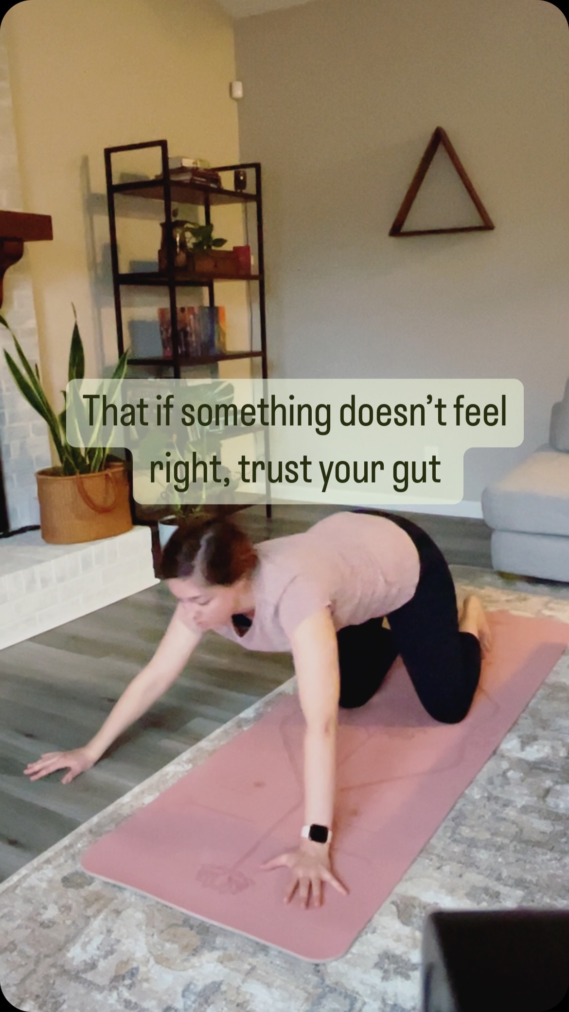 I would love for all postpartum individuals to get education and help right away.
There is so much information thrown at you right away, but I wish the focus was equally on the person who just gave birth as well as the new baby.
#pelvicfloor #pelvicfloorphysicaltherapy #doula #birthdoula #charlottebirth #hospitalbirth #birtheducation #pregnancy #postpartum