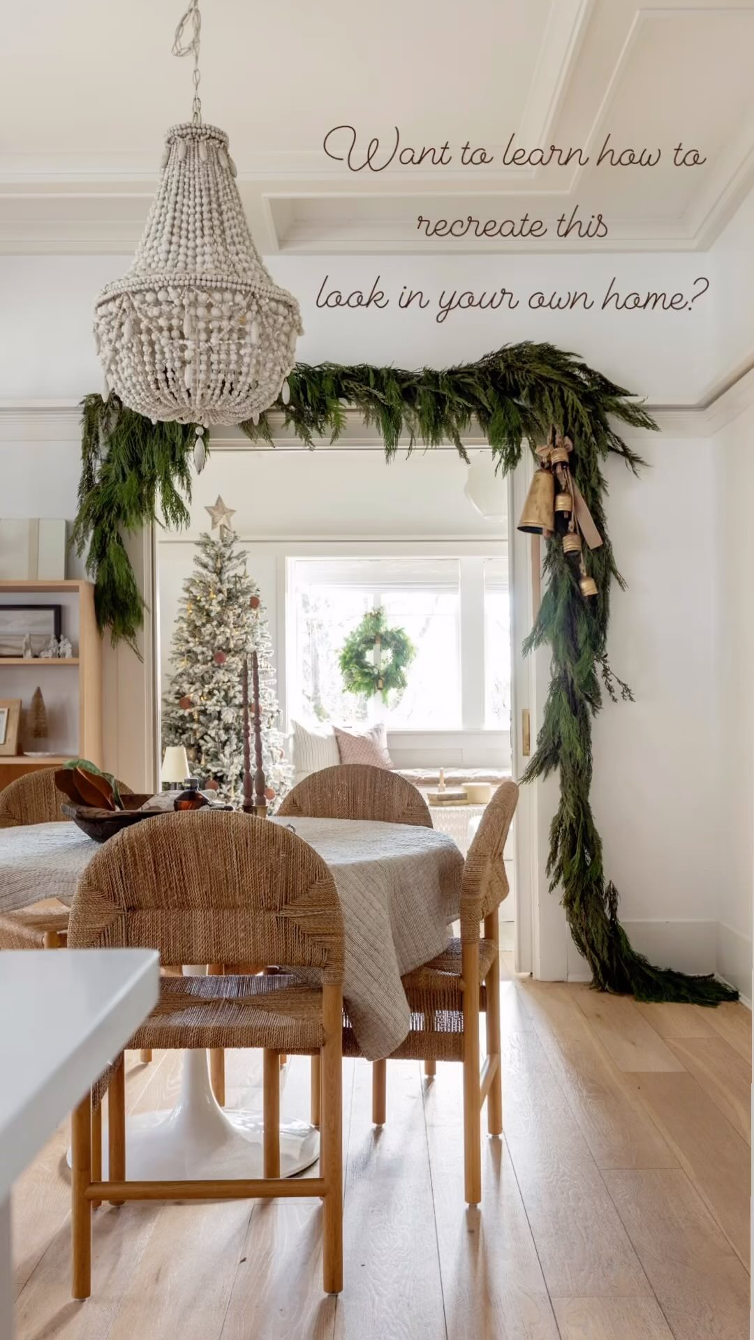 Can you do this? Yes you can! @bloomier will show you how. I feel like a cheerleader right now, And I guess I kind of am because I just love spreading the beauty of Christmas and promoting my friend Kamila and her new endeavour to bring to all of you an amazing course that will give you the framework to create beauty within your own home.
Check it out @bloomier.ca and make sure to use the discount code damicidesign10 as an added treat.