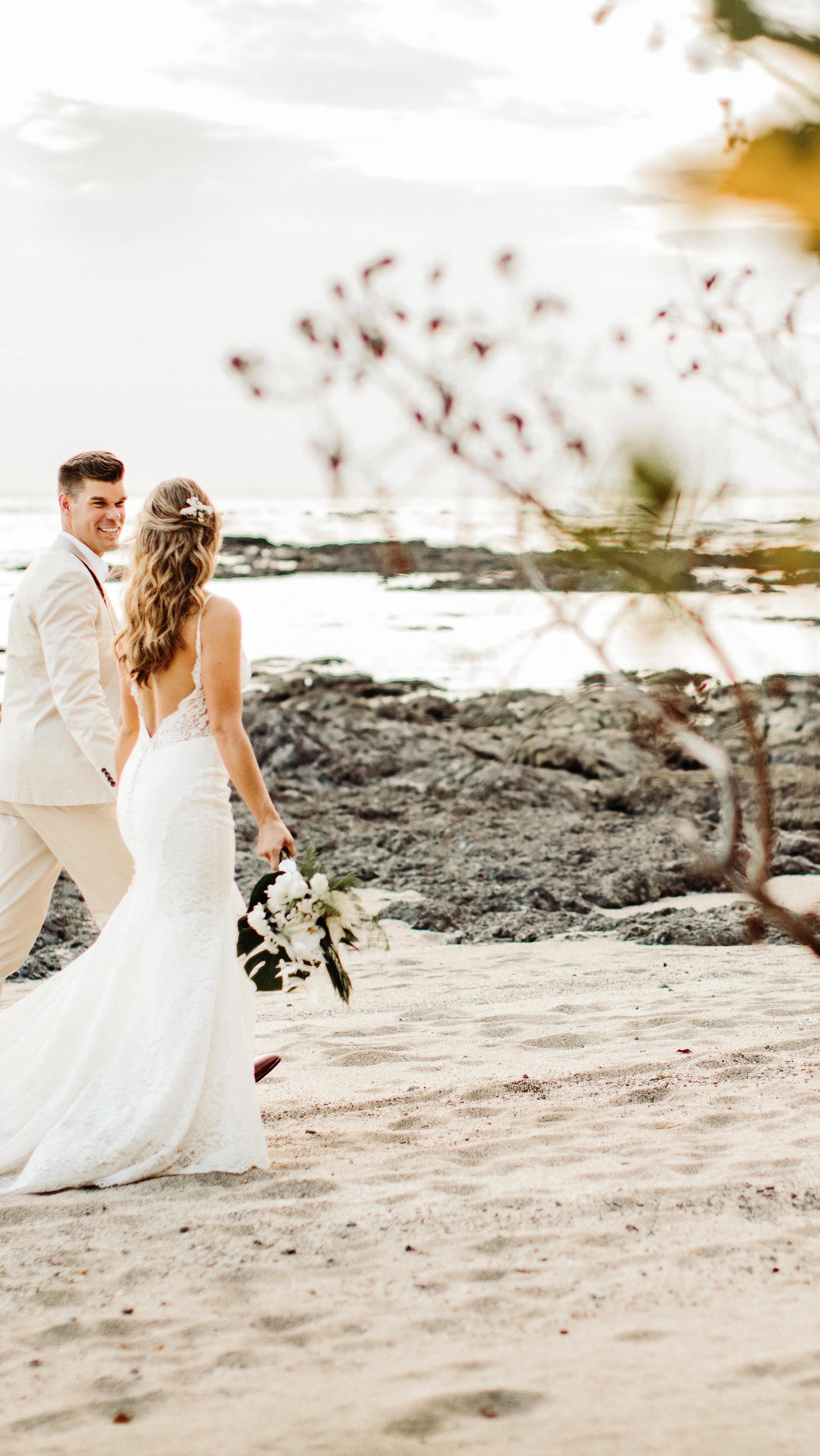 Feel the energy, the excitement, the happiness, and the love!
Thank you @dwstories_ for the incredible wedding video. #costaricawedding #costaricabeachwedding #tamarindowedding #tamarindobeachwedding