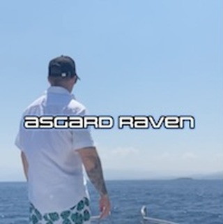 #tranquility coming on Friday!
Link in bio 🎸
#newmusic #newmusicfriday #itsnevertoolate #veteran #indierock #rock #unsigned #unsignedartist #epiphone #fender #electricguitar #instagood #instapicoftheday #song #songwriter #originalmusic #guitaristsofinstagram #independentartist #rocknroll #freshfinds #britpop #britrock #SingerSongwriter #worldmusic #indieartist #musician