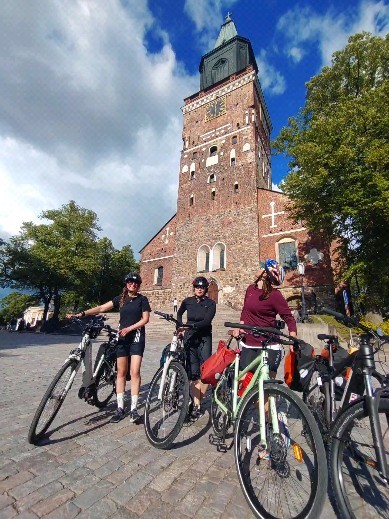 Yksi rengastieretki kierretty ja kohta mennään taas! Parisataa kilsaa saariston parhautta ja hyvää mieltä. Tule mukaan. Ensi viikolla seuraava lähtö.