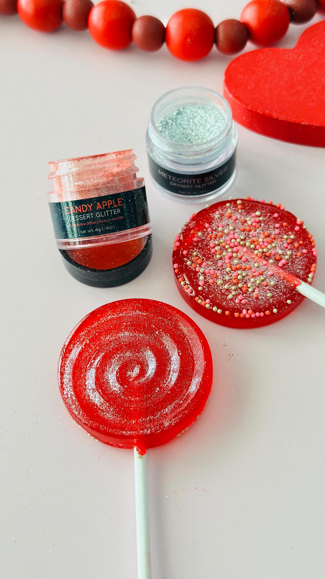 Shine Dessert Glitter really gave these isomalt lollipops the pop they needed! Perfect for adding a fun touch to your treats this season of love.❤️
Shop our Valentine’s Day collection at www.shinedessertglitter.com ✨
#ValentinesDay #EdibleGlitter #Glitter #Vday #Treats #Lollipops #ShineDessertGlitter #Isomalt #IsomaltLollipops