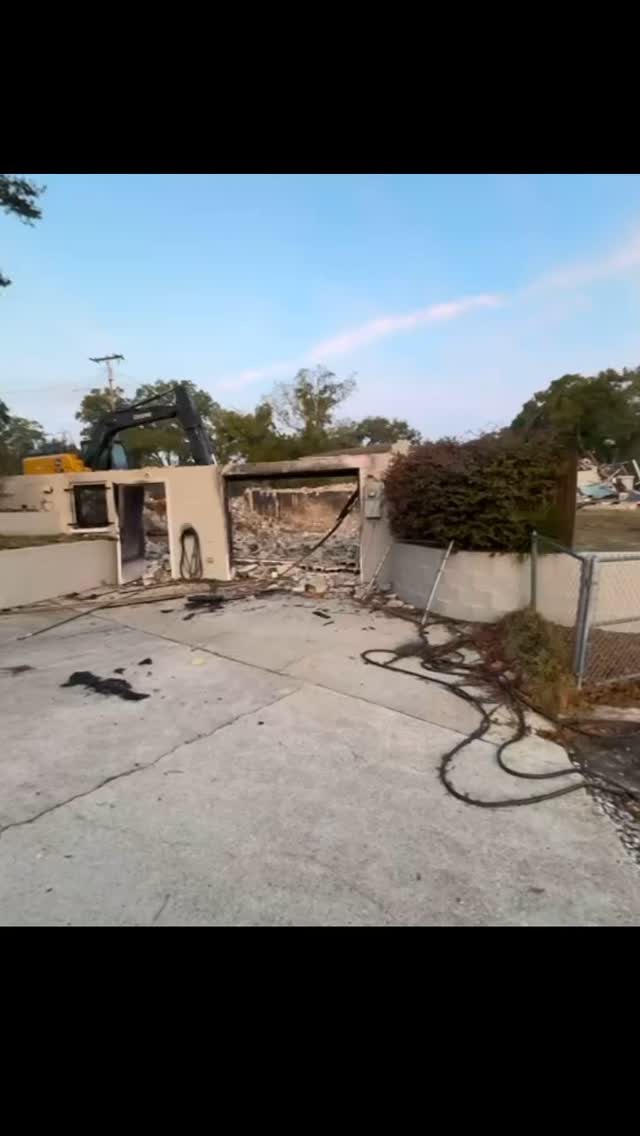 This one just means more…
🤝No one prepares you for the relationships you make when owning a small business in a community like Pensacola.
When @mikeogden.email of @cabinets_direct_pensacola reached out to us to rebuild his home after a devastating fire, it was humbling to realize the faith he had in our work and values. We are so grateful to help Mike and Delana rebuild their future, and we look forward to giving you updates on this 🏡Peacock Custom.
🤩We have so many things we can’t wait to show you, but I can guarantee the cabinets are going to be the show stopper!!
#generalcontractor #newconstructionhomes #homeinspiration #rebuild #pensacola #floridahomes