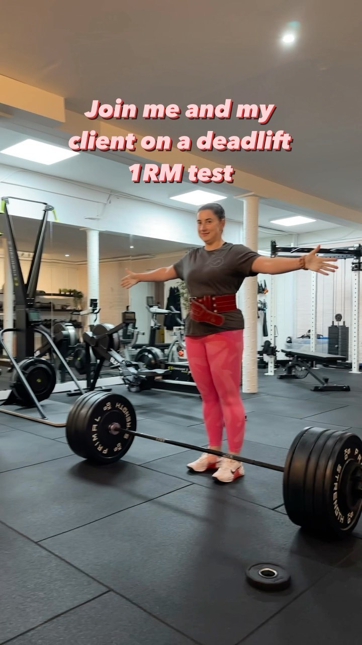 112.5 -> 125 🤯😂 so I thought this deserved a wee client spotlight! Especially for someone who found an 80kg deadlift quite scary not that long ago 👏🏼
3 points to make:
1) making a 12.5kg jump on your deadlift at this level is not something I’d ever expect, we were both pretty surprised 😂 usually we’d be hoping for even a 2.5/5kg increase so the fact that she PB’d by 12.5kg is WILD 🤣
2) if you don’t like training like this, don’t worry - I’ll never make you do it 😅 Alison is one of my clients with a huge strength focus in her training, and so a couple of times a year we test her maxes on her big lifts. It’s not necessary and I would not do it with every client… but it’s good fun 😎
3) this PB is a result of: eating better & sticking to the programme. That’s literally it. Consistency and hard work. Oh and maybe creatine. But definitely hard work 😂
Proud of you Alison! 🥹👏🏼
#deadliftpb #ptglasgow #personaltrainerglasgow