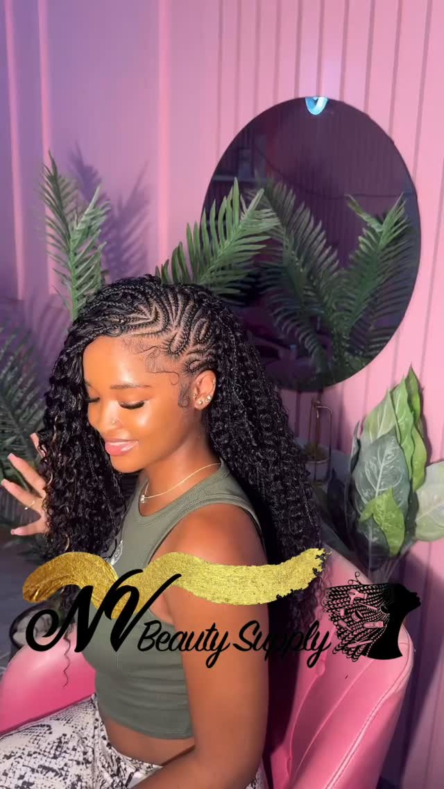 STOP 🛑 SCROLLING ‼️ & MESSAGE US TODAY! 🤩 Look at this beautiful hairstyle. We have the hair to help you recreate this style. #dakarsenegal 🇸🇳 #senegal #gambia 🇬🇲
#westafrica #africa #blackhairstyles #braids