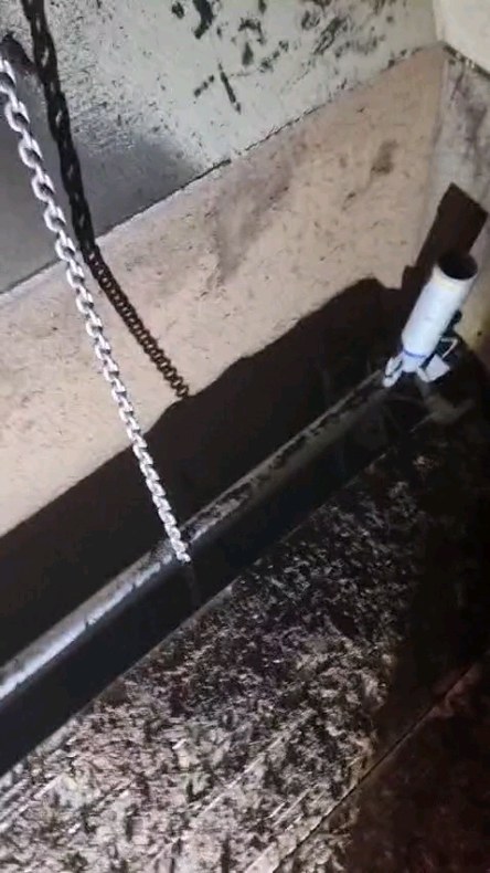 Revision in Wallisellen. Verteilerweiche reparieren