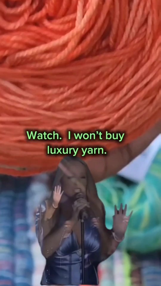 I just want more 🥲
#yarnaddict #yarnlove #yarnlife #reels #explore #mariahcareymeme