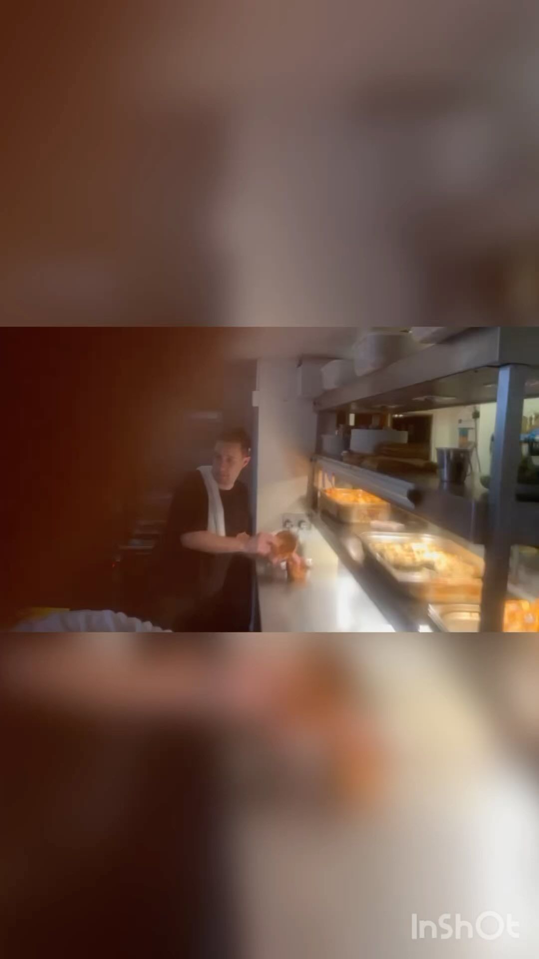 A busy Sunday at The Bray, where the chef life truly comes alive! 🔥 Thank you to the hundreds who joined us for our showstopping roast this weekend. Here’s a speedy look at the heart and hustle that goes into serving up your Sunday feast! 🍽️✨ Remember to book your table in advance to avoid missing out! 📞01483 202275 📞
@chefbenhubbard @callumb12ooks
#sundayroast #williambray #pubfood #surreyhills #cheflife #foodie #comfortfood #britishpub #roastdinner #pubvibes #theholidaymovie #theholiday #localpub #surreyfood #chefskills #foodlovers #sundayfunday #foodphotography #supportlocal #pintandroast #cheflife #sherevillage @thebrayshere