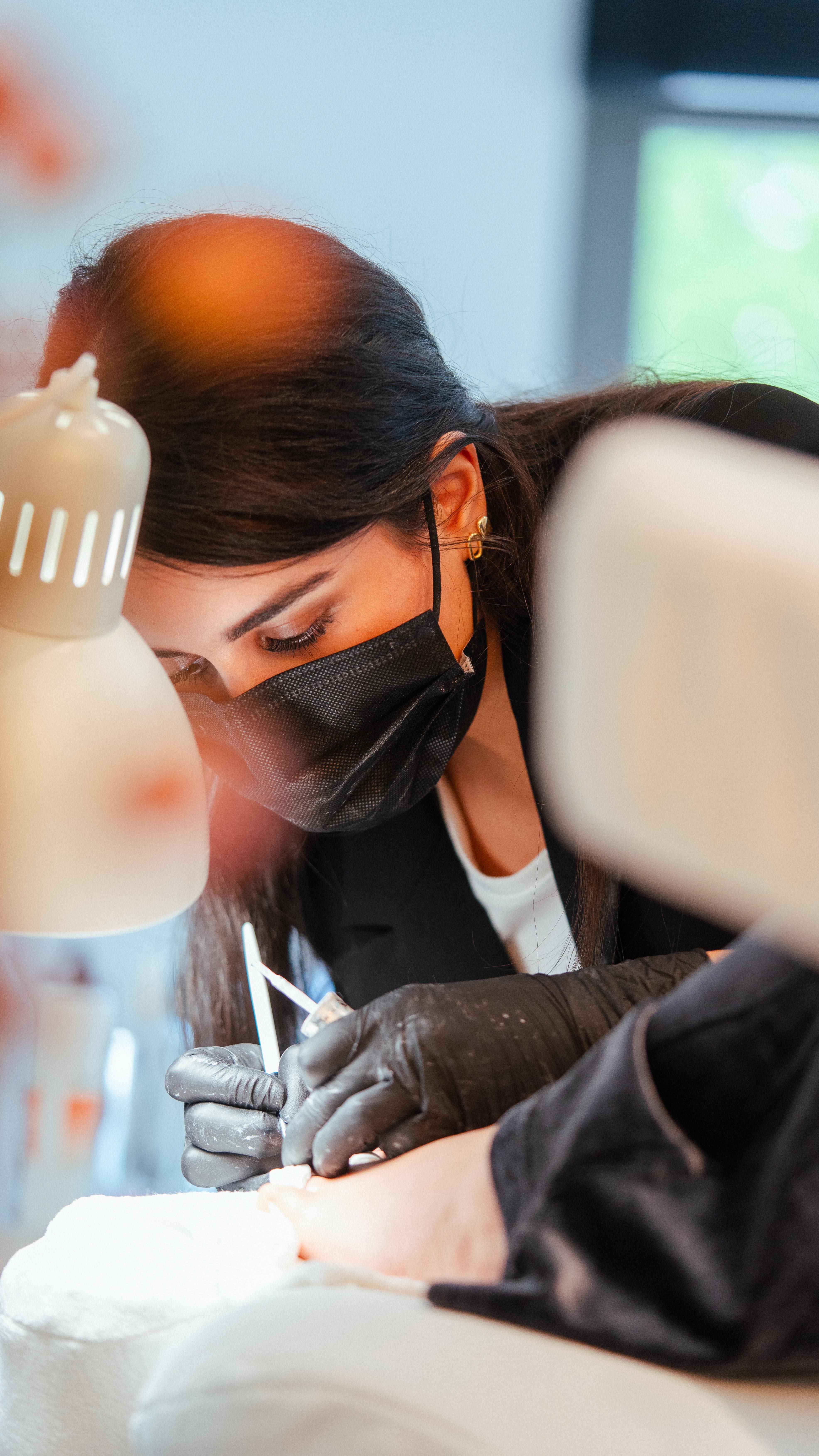 SHEY SHAPES / NAIL SALON
This is what happens when you book a Custom Project Full Day Shoot. You get 6+ videos in both horizontal and vertical formats. 500+ edited photos.
This place of peace @shey.shapes
A popular nail salon in Antwerp that just delivers quality. Shey wanted to up the professional side of marketing. We did that, and kept it relatable and making sure the viewers experience the bliss she offers to her clients.
We are @metraw__ and we love what we do!
#nailsalon #contentcreator #contentagency #antwerp