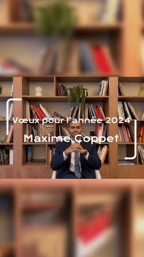 En cette nouvelle année, je tenais à vous adresser mes vœux les plus sincères.
L’an passé, les tensions et les tourments ont laissé leur empreinte, mais gardons l’#espoir flamboyant.
Que cette année nouvelle vous comble de #santé, de #bonheur et de #succès dans toutes vos entreprises.
À tous, je souhaite une bonne et heureuse année 2024 ! 🇫🇷