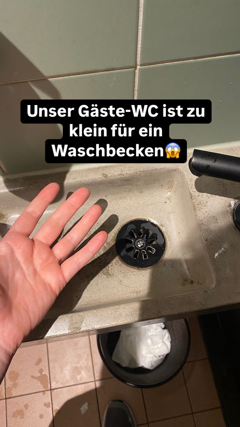 Es gibt Handwaschbecken, die passen in jedes Gäste-WC.
Nicht vergessen: man wäscht sich NUR die Hände darin.
Keine Wäsche, keine Babies und man badet auch nicht darin 😜 Es muss also einfach nur groß genug sein, um die Hände zu waschen.
#waschbecken #handwaschbecken #gästewc #gästewcinspiration #inspiration