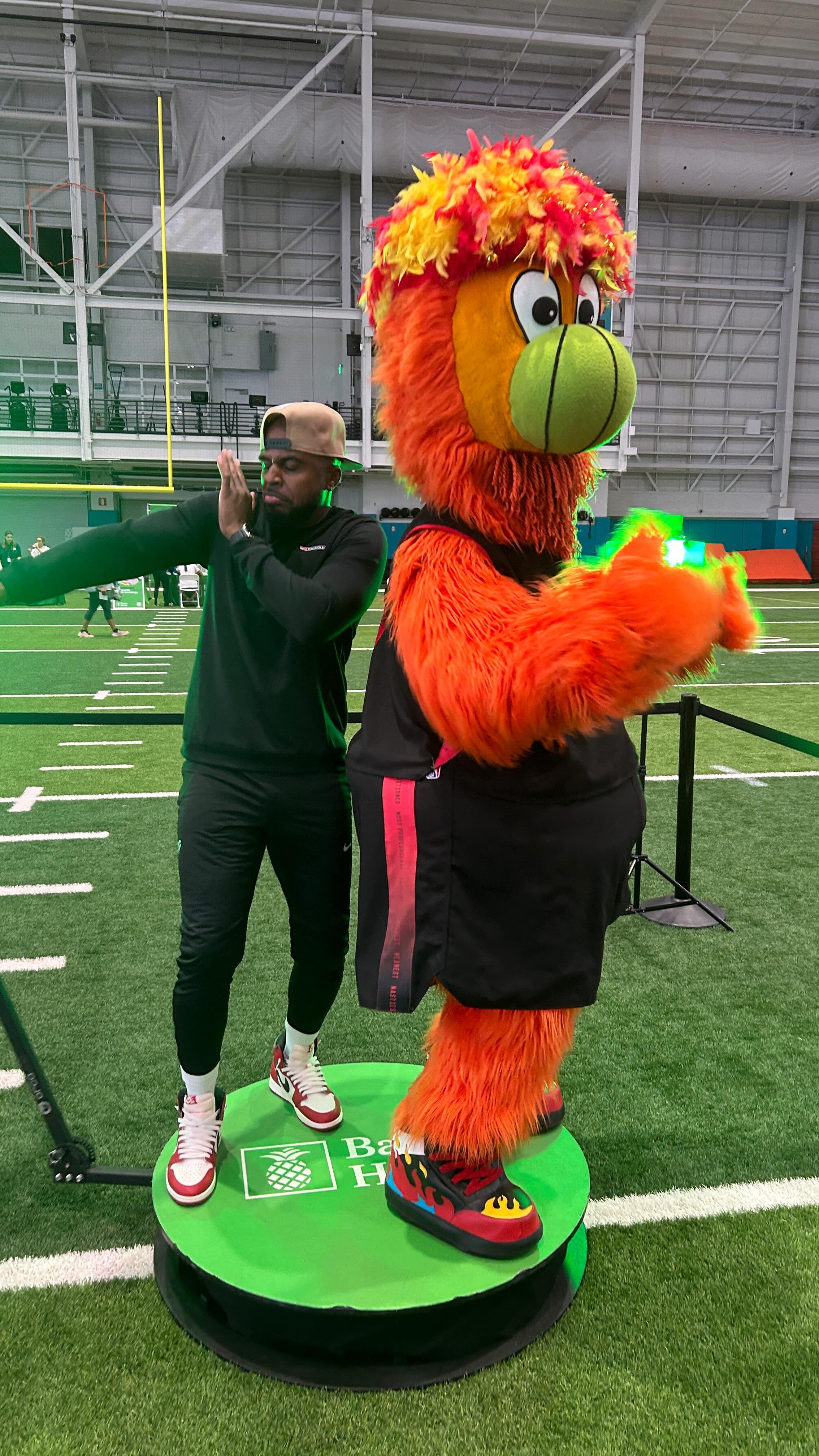 Step into the spotlight at Baptist Health’s Fit Fest with the Miami Dolphins! 📸 Dive into our 360 booth for unforgettable moments of health, fun, and community spirit.
#BaptistHealth #MiamiDolphins #fitfest