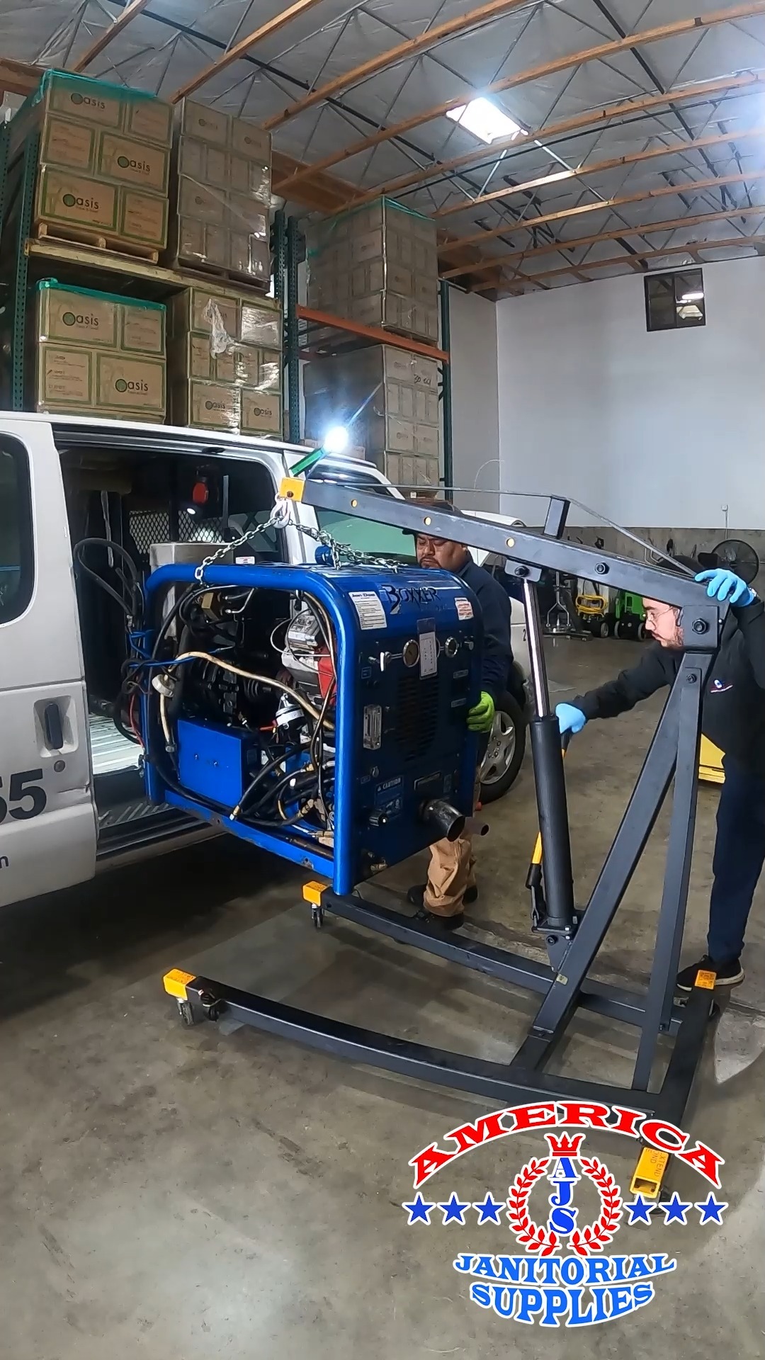 Our skilled mechanic hard at work performing maintenance repairs on a fleet vehicle 🛠️ We provide comprehensive fleet maintenance services to ensure you stay on the road longer. #FleetMaintenance #ProfessionalService #MechanicLife