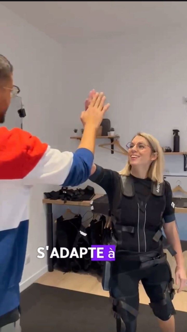 🎥 Aujourd’hui, on vous présente Caroline, commerçante à L’Isle-Adam, maman de deux enfants et entrepreneuse inspirante ! 💪 En plus de gérer son salon de coiffure avec passion, elle prend du temps pour elle en faisant ses séances d’électrostimulation chez Bodylec. Découvrez son quotidien et comment elle parvient à équilibrer travail, famille et bien-être ! 🧘♀️
Merci Caroline pour ce beau témoignage et pour nous inspirer chaque jour à prendre soin de nous, même avec un emploi du temps chargé. 🌟
#Bodylec #Electrostimulation #LIsleAdam #BienEtre #Motivation #Inspiration #MamanEntrepreneuse #FitnessAuFéminin #PrendreSoinDeSoi