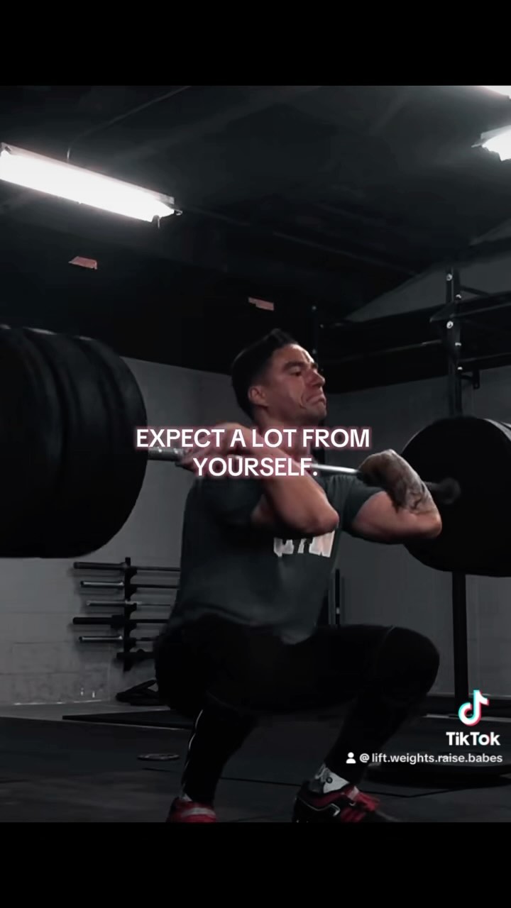 As my guy @mvvespa would say, “It’s simple. Not easy.”
#PersonalTrainer #fithappyconfident #PowerClean