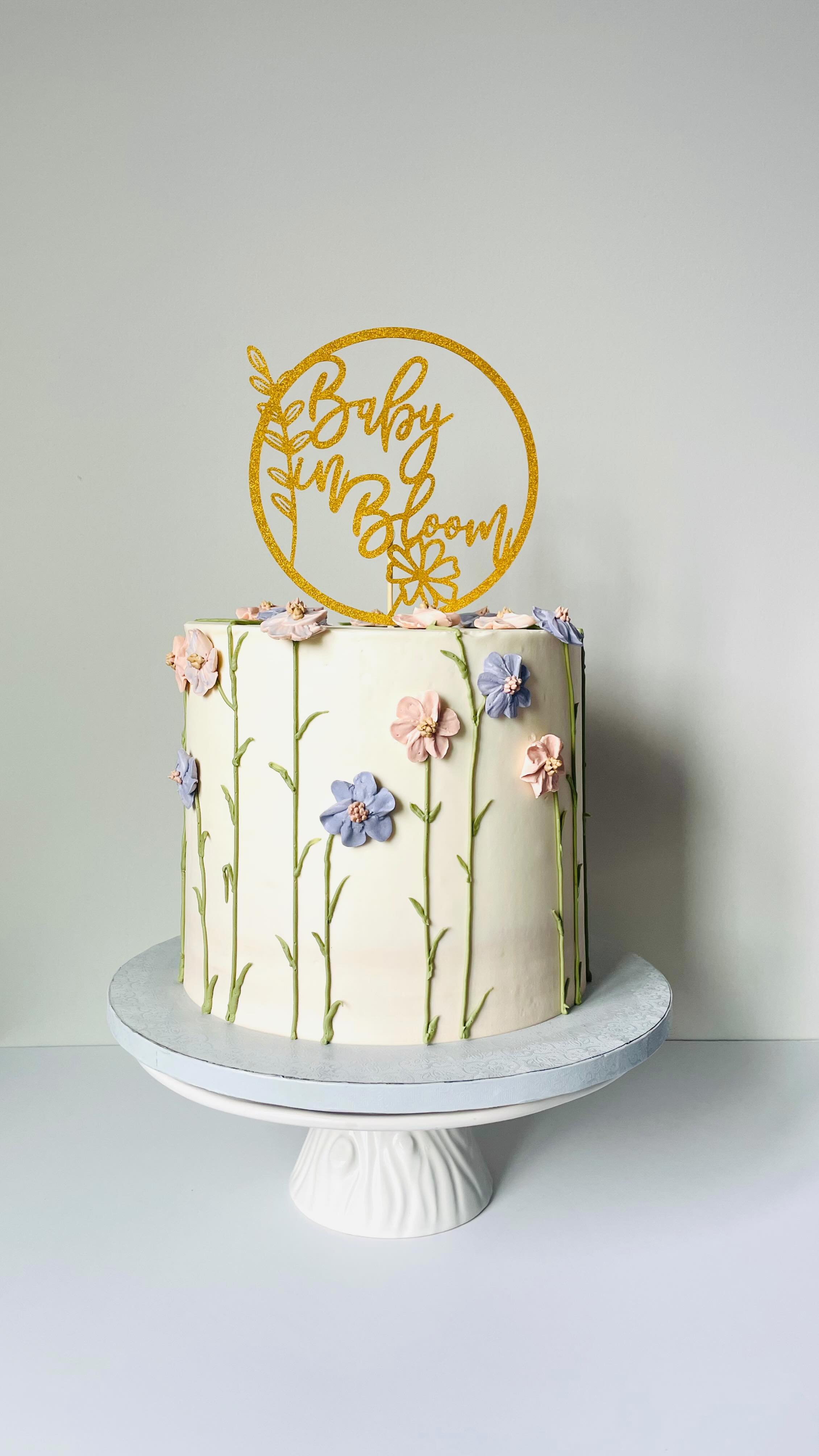 🌸Baby in bloom 🌸
•
•
•
•
•
•
•
•
#babyinbloom #cakesofinstagram #artonacake #buttercreamflowers #babyshowercake #nyccakes #nycbaker #itsagirlcake #cakeideasforbabyshower