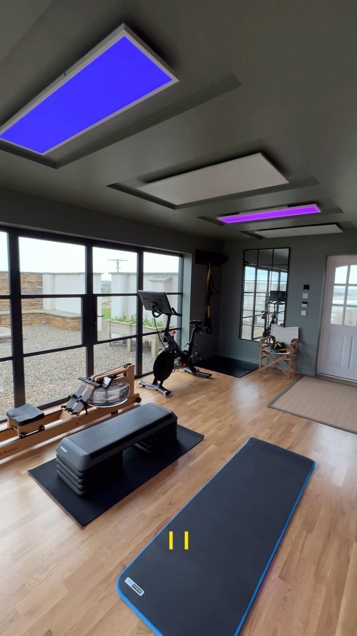 Very excited to show you the new gym at #houseofthenortherngate. We have Peloton, Water Rower, free weights, TRX and more available for guests staying at the house.
Of course, there are plenty of outdoor active sports too. From hiking to fell running to surfing and SUPing to some wild swimming if you like #wimhof!
#exclusiveholiday #visitscotland #familygatherings #dunnethead #luxuryscotland #dunnethead #houseofthenortherngate #scotishhighlands #caithness #activeholiday #homegym