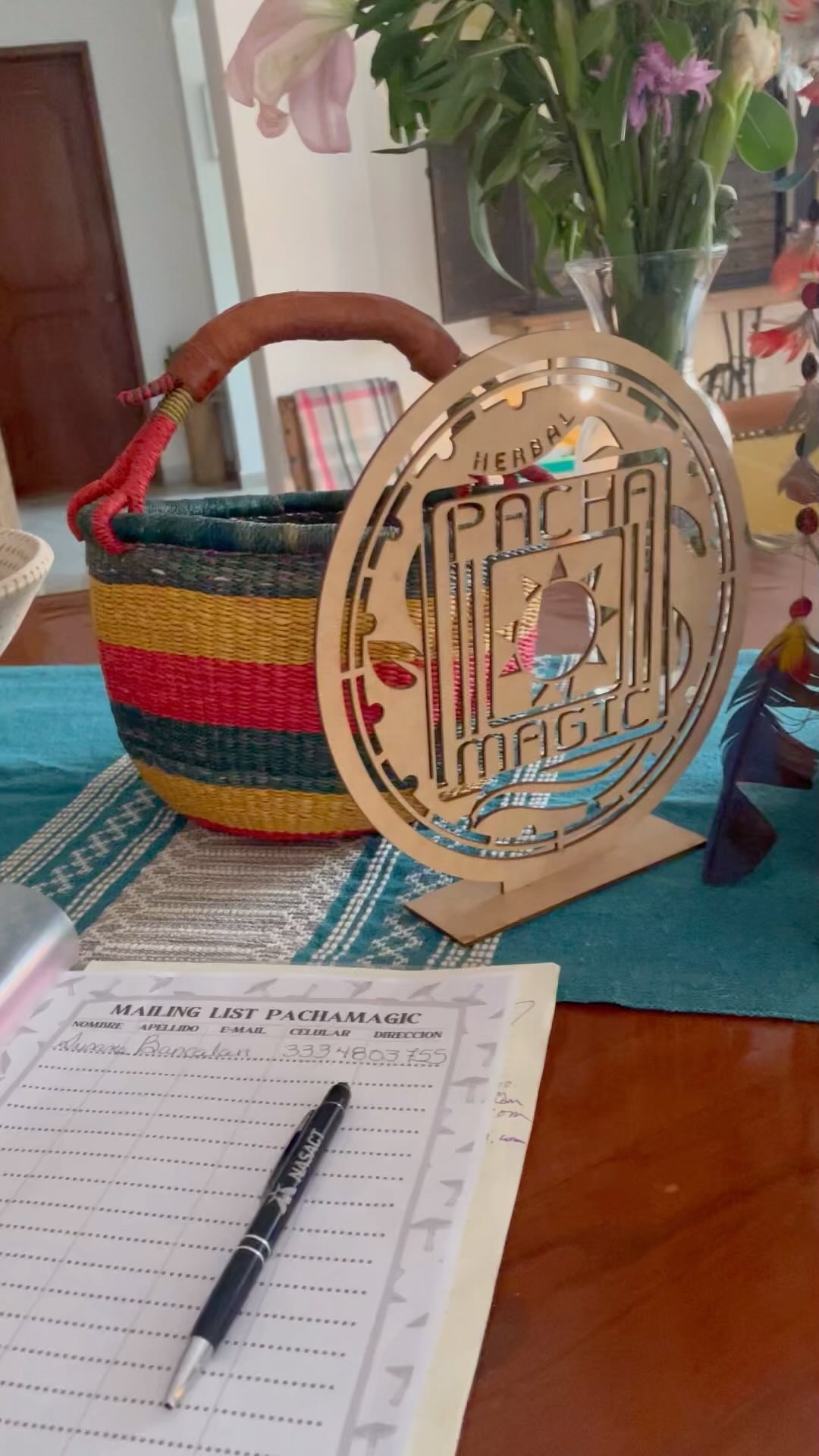 Sound Healing con Cacau 🤎🌿
#sounding #sacredsound #soundhealing #soundhealingbowls #soundhealingtherapy #sonoterapia #herbalism #herbolaria #plantmedicine #pachamama #pachamagic