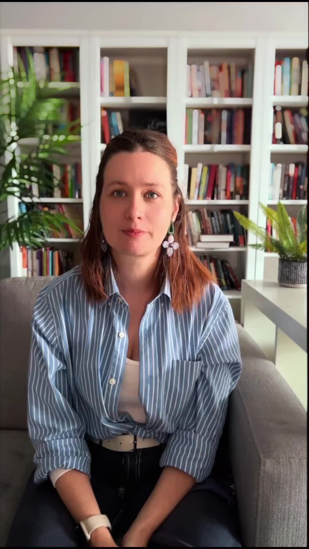 PART 4 in our series on creative collisions. Ever felt guilty about getting distracted? 🌟 Turns out, it's a key to boosting your creativity! #georgiageyerconsulting #scienceofcreativity #CreativeInspiration #CreativeCollision