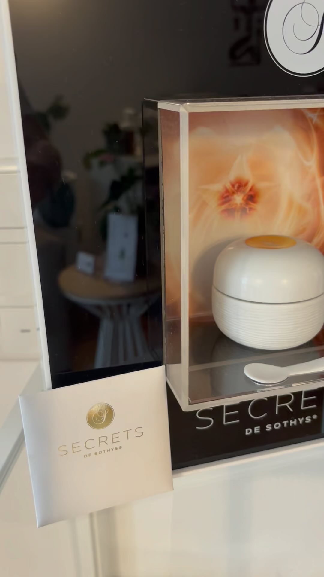 Du möchtest den Luxus pur? Le Soin excellence- Premium Behandlung -Secrets de Sothys ab sofort bei Fleur de Lys❤️#luxuspur#premiumbehandlung#secrets#porzelanblume#jungerhaut#bestetreatment