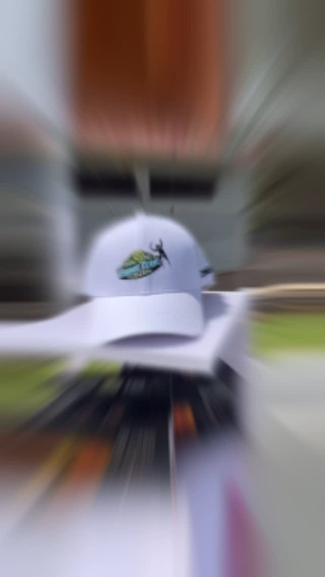 🎥 ¡HOY es el ÚLTIMO DÍA, mi gente! 😱🔥
La carpa de Ernie Zone Pickleball está encendía 🔥 en el PickleBash Challenge en Vega Baja 💥
Tenemos TODO lo que necesitas pa’ romper en cancha:
✅ Paletas
✅ Gorras
✅ Viseras
✅ Gafas
✅ Camisas
✅ Accesorios y más…
💣 Las mejores marcas: Holbrook, Pikkl, ProXR, Six Zero, Paddletek… ¡y todo con entrega inmediata!
📍 Parque Recreativo Tortuguero
🗓️ DOMINGO 1 DE JUNIO
🚨 ¡Última oportunidad pa’ pasar por la carpa y equiparte con lo mejor del pickleball!
🎾 ¡No te lo pierdas, que después te arrepientes! 😎
#PickleballPR #ErnieZonePickleball #HoyEsElDia #UltimoDia #PickleBashChallenge #PuertoRicoPickleball
📲 787-634-0710
🌐 www.erniezonepickleball.com