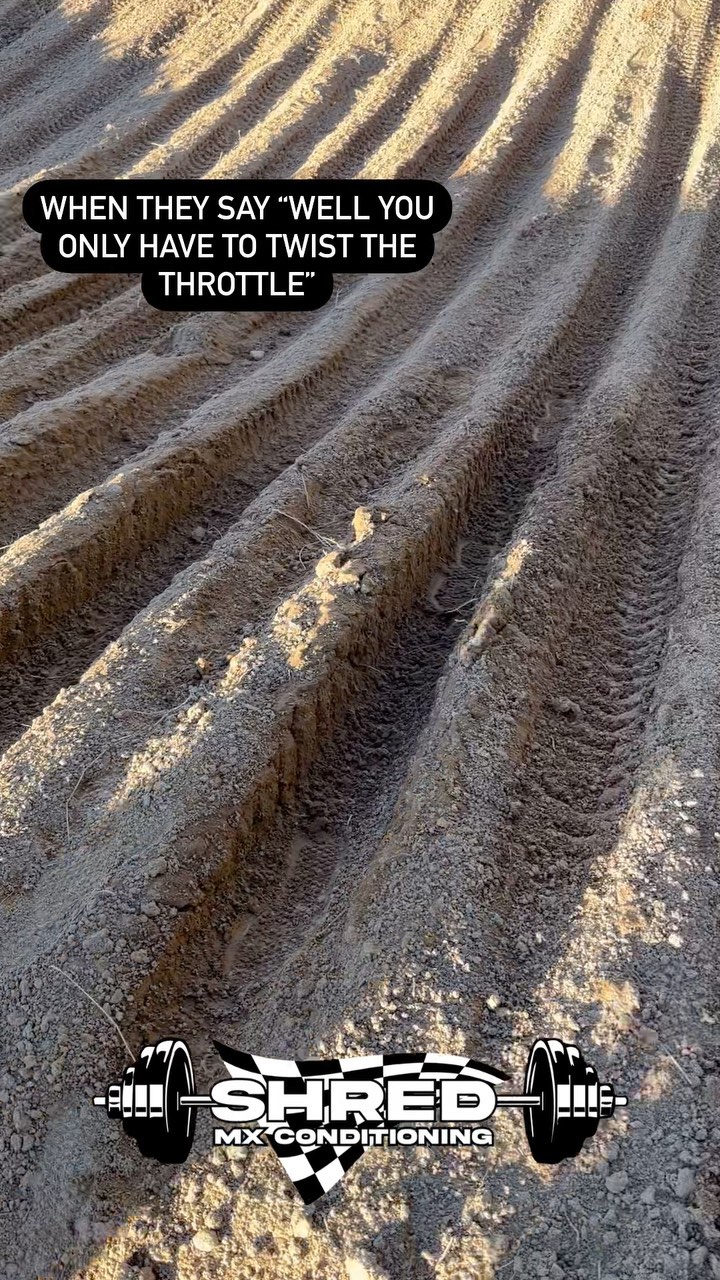Who else has hit a jump when the face looks like this 🙋🏻♀️
Makes ya squeeze your butt cheeks a little doesn’t it?!
Can’t hit sketchy faces if you aren’t strong enough to correct for a mistake 🤷🏻♀️
#motocross #dirtbikes #rideforfun #clubmx #motolife #ruts