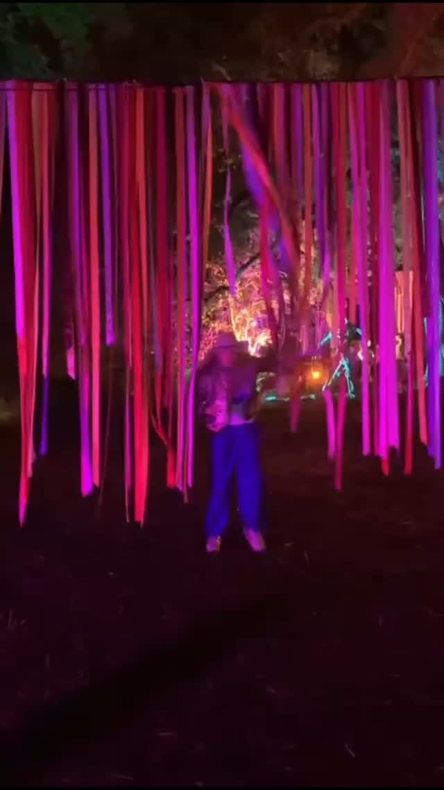 When you secretly think you're #minttu walking for @balenciaga 😆
#livingwithparkinsons