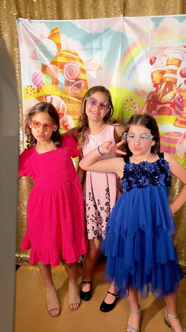 🎉 What an unforgettable night at the Father Daughter Dance! Our Selfie Booth was a hit, capturing all the smiles, laughter, and special moments.
Want to add this fun experience to your next event? Book our Selfie Booth now and make memories that last a lifetime!