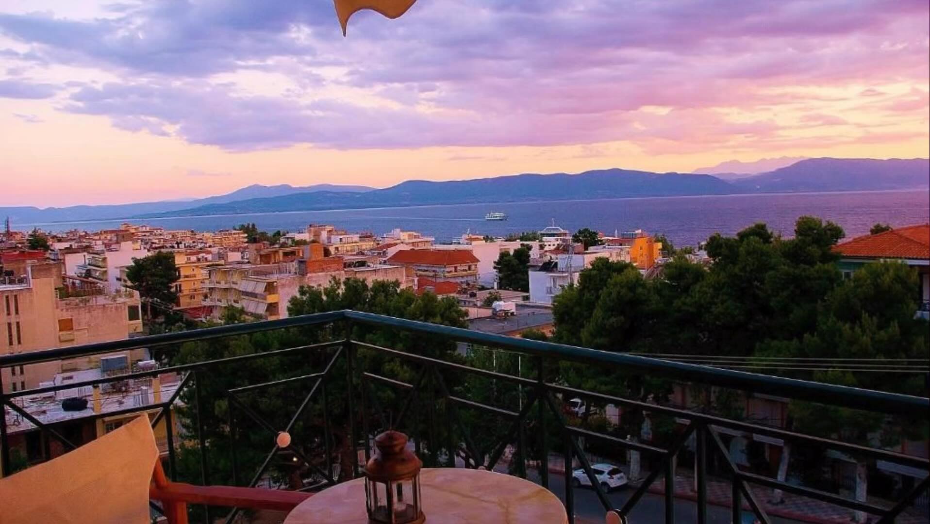 At Sagini Hotel, you are centrally located to explore area’s hidden gems! #sagini #hotel #saginihotel #authentichospitality #voriaevia #northevia #island #greekislands