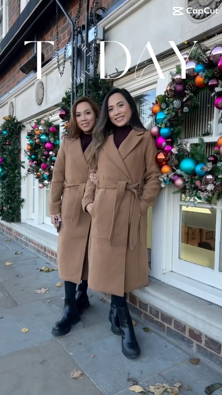 A day in London with my twin sister 👯♀️
.
.
.
.
.
#towerbridgelondon #40thbirthday #40th
#londoneye #londonvisit #outdoorphotography
#bigben #stpatrickscathedral
#londonbridge #boroughmarket
#londonbridges #twins
#london #unitedkingdom #birthdayinlondon
#uk
#england
#greatbritain
#twinsofinstagram
#travelphotography
