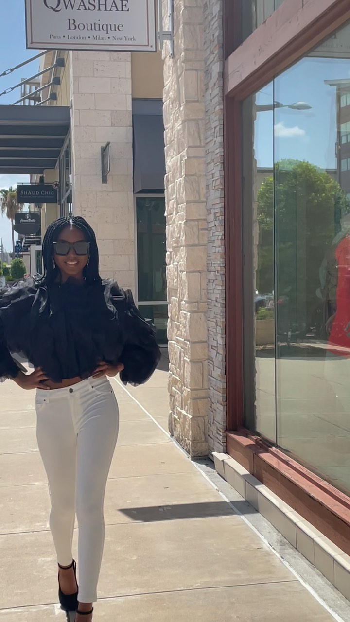 Hello Gorgeous! Rock our amazing looks online at QWASHAE Boutique! Our fun expansion is currently underway! #fun#jeans#top#fabric#shop#beauty#love#