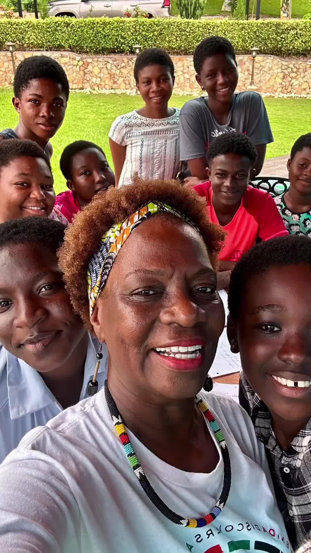 My volunteer experience in #GHANA was INCREDIBLE. 🚀
Meet BTAC: Bridge To Africa Connection - where retired corporate power meets grassroots transformation! 💪🏽
Founded by Dawn Sutherland (former Xerox exec turned global changemaker), this NGO is doing REAL work in Kumasi's rural villages. 🏫❤️
What I did:
• Facilitated core beliefs workshop for gifted students 📚
• Brainstormed sustainability strategies with local teachers 🤝
• Delivered a graduation charge that FIRED UP young minds 🔥
My message to these incredible students:
"Never Give Up, Be Prepared, Be Grateful, Walk in Love, and always ask yourself – What's in My Hand?" 💫
Kumasi stole my heart - Ghana's cultural capital is MAGIC✨. 🇬🇭
Interested in making a REAL difference? Visit https://bridgetoafricaconnection.org/ and Comment 🌍 and let's chat about transformative travel! 👇
GlobalImpact #VolunteerAbroad #AfricaRising #Education #MakingADifference #VenidaDiscoversAfrica365 #DiscoverAfrica #Ghana #AccraLife #AfricanDiaspora #TravelAfrica #ExploreAfrica #BlackTravel #AfricanCulture #HeritageTravel #Vee4EverYoung #V4EverYoung