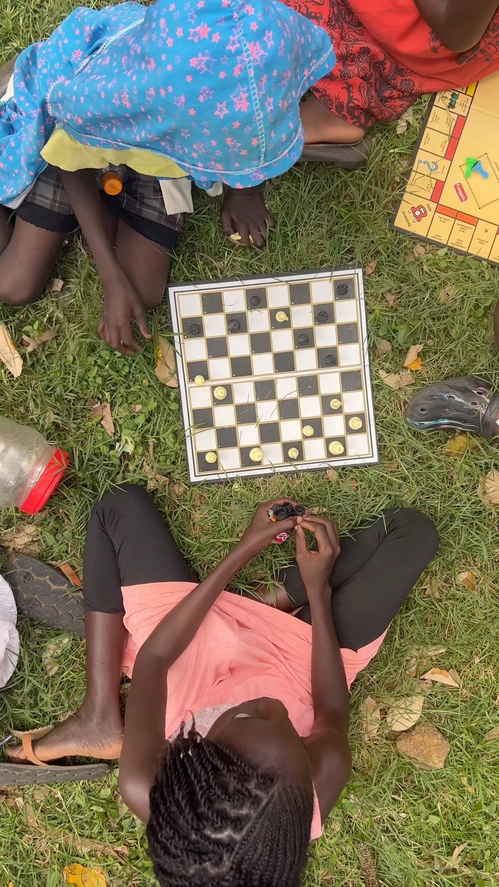 Our hearts are full looking at our future heroes. 🦸🏿
At Africa Aweee we’re passionately investing in the future by nurturing young minds! From education to well-being, every step we take is a leap towards a brighter tomorrow. ☀️
#africaaweee #futureleaders #makemesmilekenya