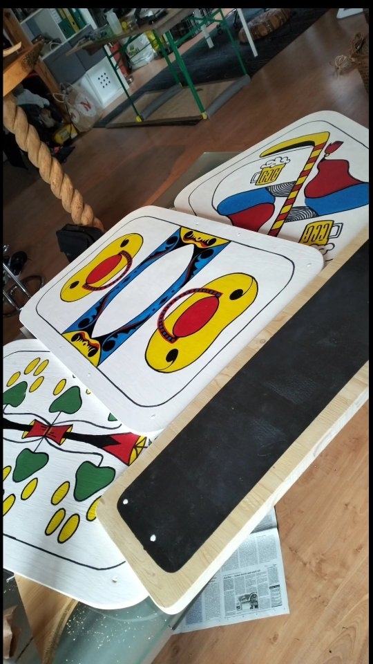 Es geht noch einmal weiter mit einer Babytafel, dieses Mal für die kleine Lilly ♥️ Herzlich willkommen, schön bist du da!