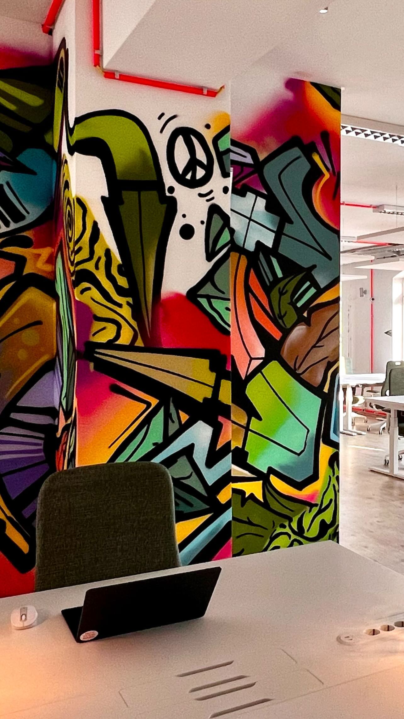 @azit0ne transformed the fourth floor into this masterpiece! 🔥
Thanks a lot - we can’t wait to show the final results as soon as the furniture set up is complete! 💯
#werkhain #graffiti #graffitiart #sprayart