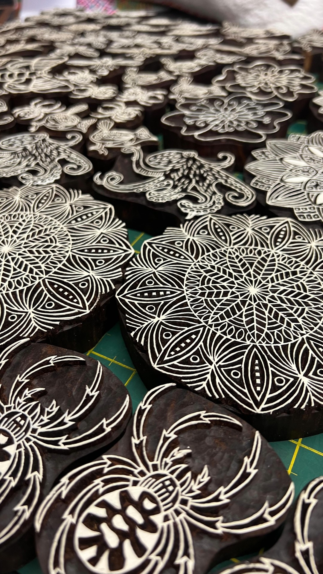 BRAND NEW BLOCKS ON SALE TOMORROW! Hand carved blocks fresh from India and available at @textileseastfair over the weekend 🕷️🐌🐦⬛🌼🐙