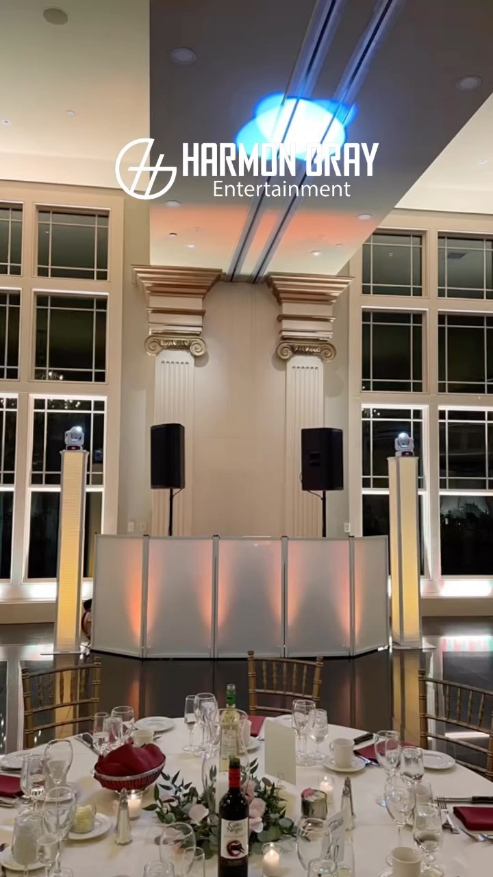 Everybody get up!! Harmon Gray Entertainment offers DJ, MC, Lighting, Photo Booth, and Audio Guestbook. Check out our page for more information. Serving CT, RI, MA, & NY.
#weddingdjct #connectbride #connecticutwedding #weddingdjconnecticut