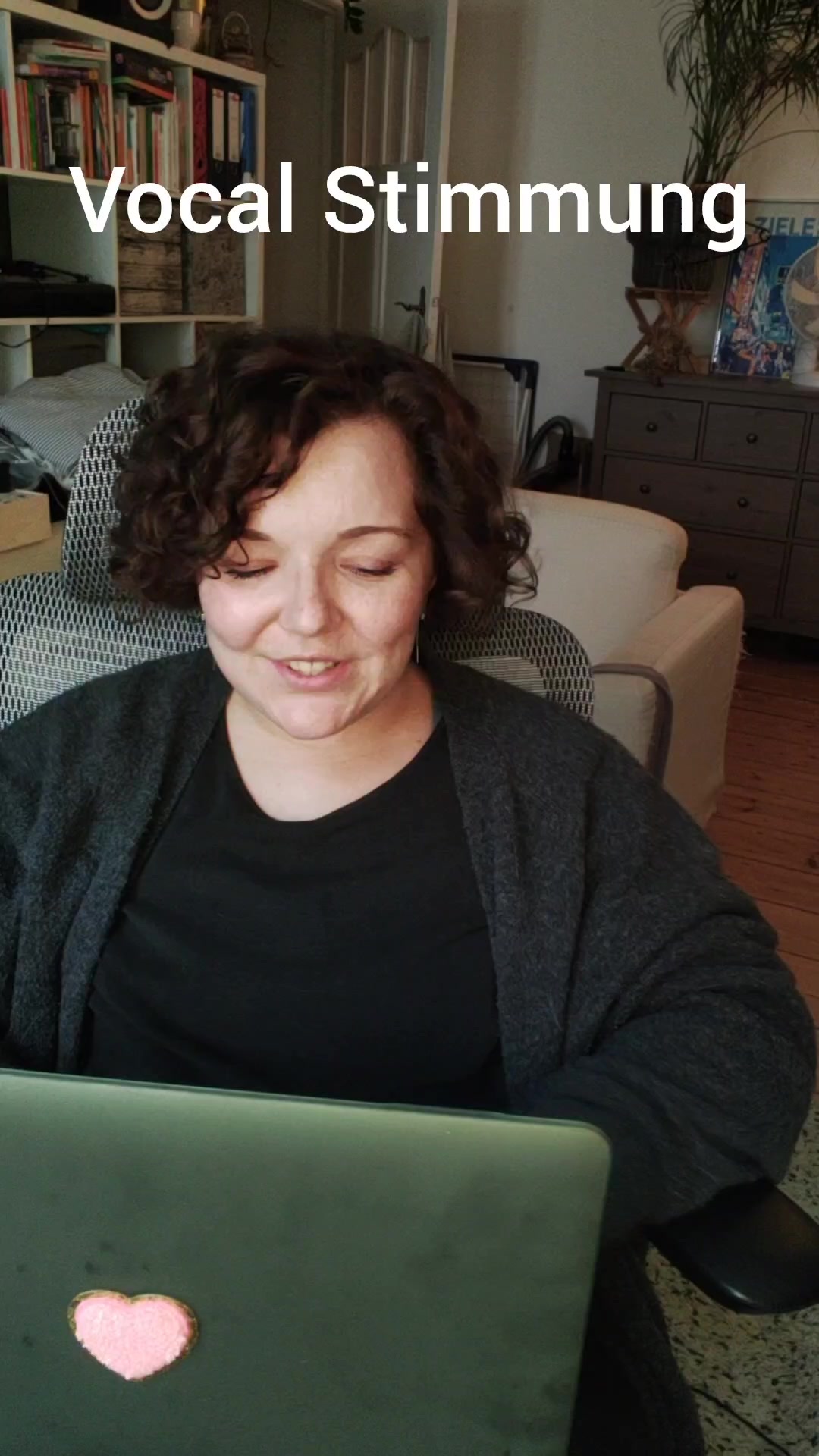 If you’ve ever made little sounds or sang to soothe yourself — you’re not weird. You’re human.
For many neurodivergent folks (and honestly, most of us), vocal stimming is a beautiful, instinctive way to stimulate our vagus nerve, regulate emotions, release tension, and express joy.
You don’t have to sound “good” to feel good.
💬 Do you ever vocal stim? Tell me how it feels for you.