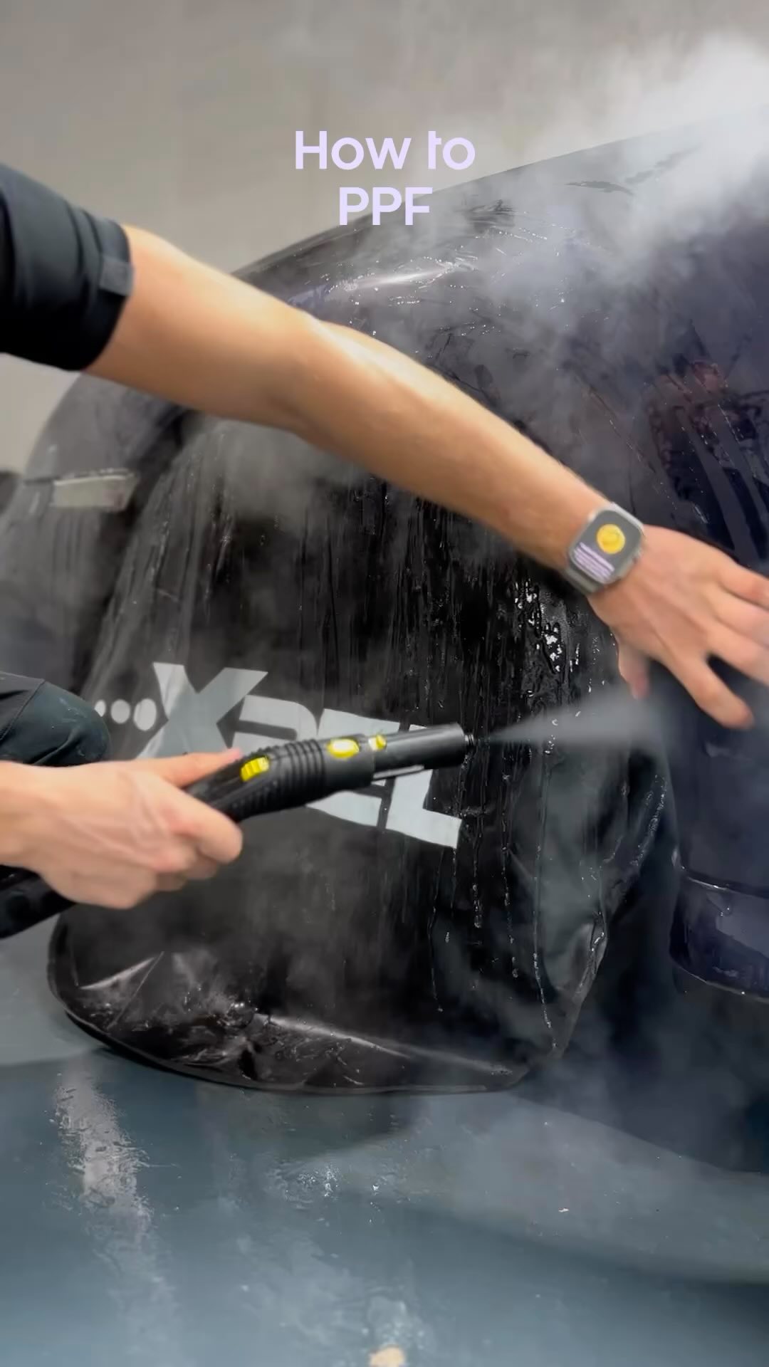 Timeless 🕰️ Dieser Porsche 996 Turbo erhält den ultimativen Schutz an der Front mit der Lackschutzfolie || @xpel || und anschließend noch eine Keramikversiegelung von || @c2coating Il
#xpel #ppf #detailing #c2coating #ceramiccoating
#porsche