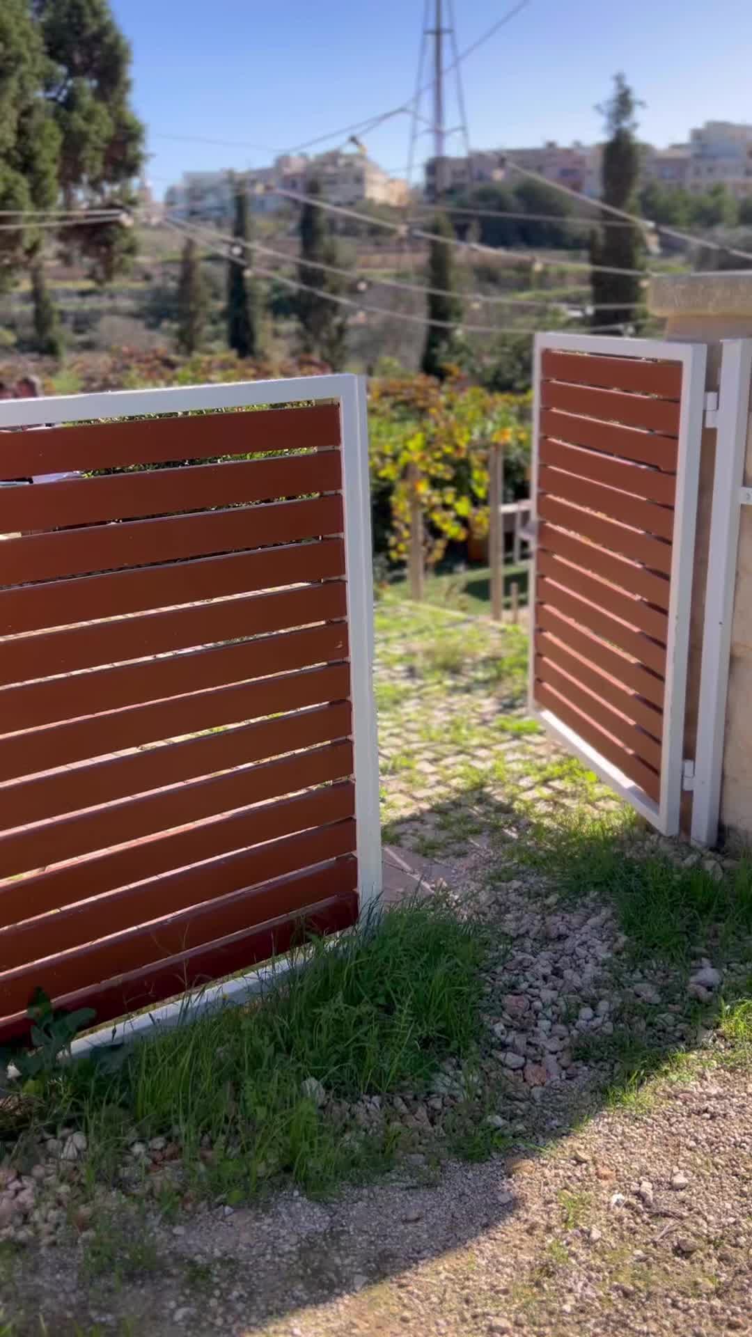 This festive season, discover the magic of Markus Divinus wines through a personalized tasting experience. Whether you’re celebrating with loved ones or looking for the perfect holiday activity, let us guide you through our unique selections.Email experience@markusdivinus.com or message us directly to book your tasting!