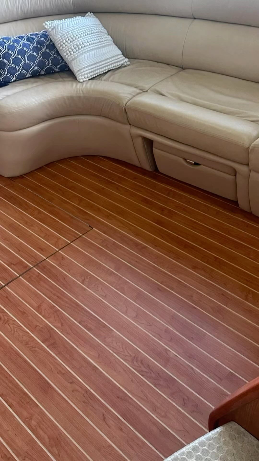 Transform your yacht interior with new Amtico flooring. This customer reported a significant decrease in engine room noise and vibration from our surface prep work. #amticoflooring #jacksonvilleflorida #yachtlife #yachtflooring #yachtrefit #ebersoldboatworks #yachtdesign #yachtinteriordesign #yachtinteriors