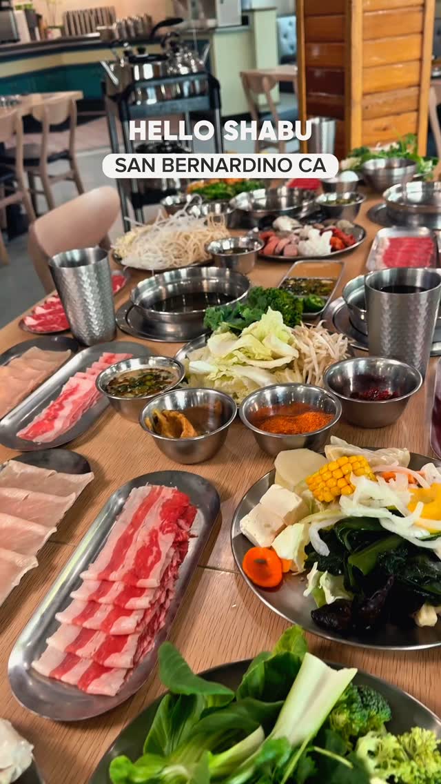 One word: UNLIMITED.
Hot broth, sizzling meat, and ALL YOU CAN EAT.
Come hungry, leave smiling 😄