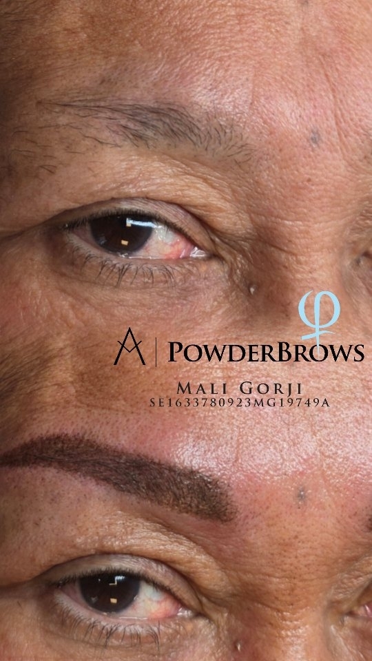 Wow, check this beauty #powderbrows #phinederland #browstylistmali #allaroundpmuartist #almere