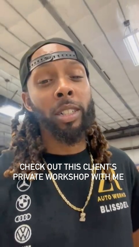 👀 Take a peek inside this exclusive private garage where ZR Auto Werks brings our specialized service straight to the client! Our expertise isn’t limited to our shop; we go wherever fine autos need top-tier care.
#ZRautowerks #MobileExcellence #PrivateGarage #BeyondTheShop #LuxuryAutoCare #mobilemechanic #browardmechanic