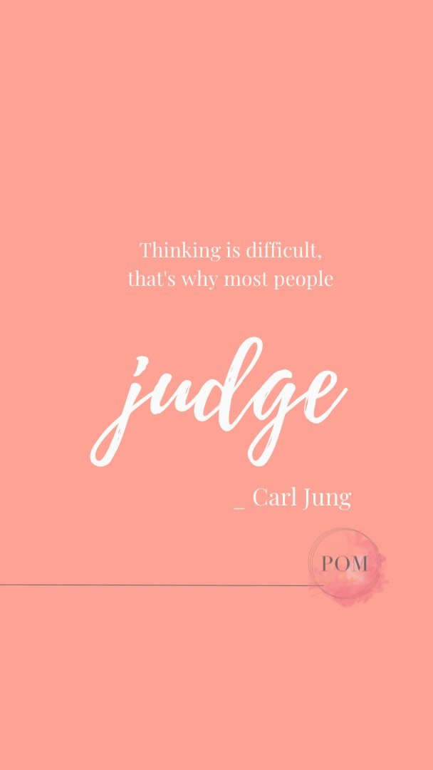 Our first retreat: The Maya Moon Retreat 🌕
Meco, Portugal 2024
A space to unlearn & let go so you can create the room to heal ❤️ relearn ✨and grow 🌳