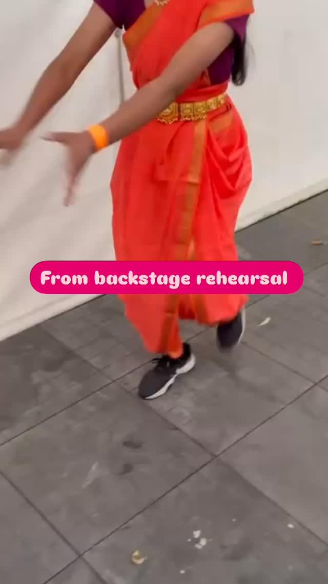 Our Youth Dance Group performed beautifully at @melaglasgow.
They are turning into such beautiful performers, adapting to all spaces and situations like torrential rain and audience being at an arm’s distance.
It was lovely to see how they rose to the challenge.
Another beautiful memory at @melaglasgow
#theiyaarts #dance #southasiandance #indiandanceinscotland #scotlandperformace #youthperformers