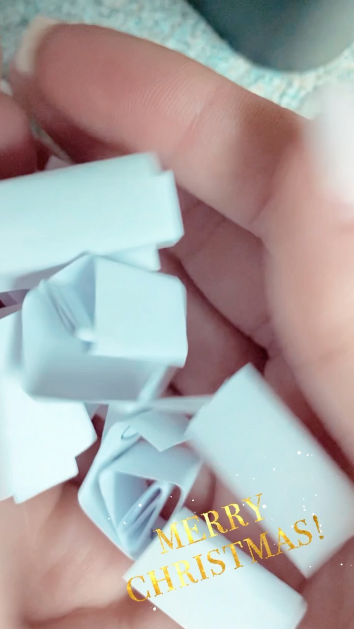 Sorry for the delay guys!
Here’s the winner - @camillala_ !!!
Congratsss 🎁🎉 DM us to redeem your prizes 🤗